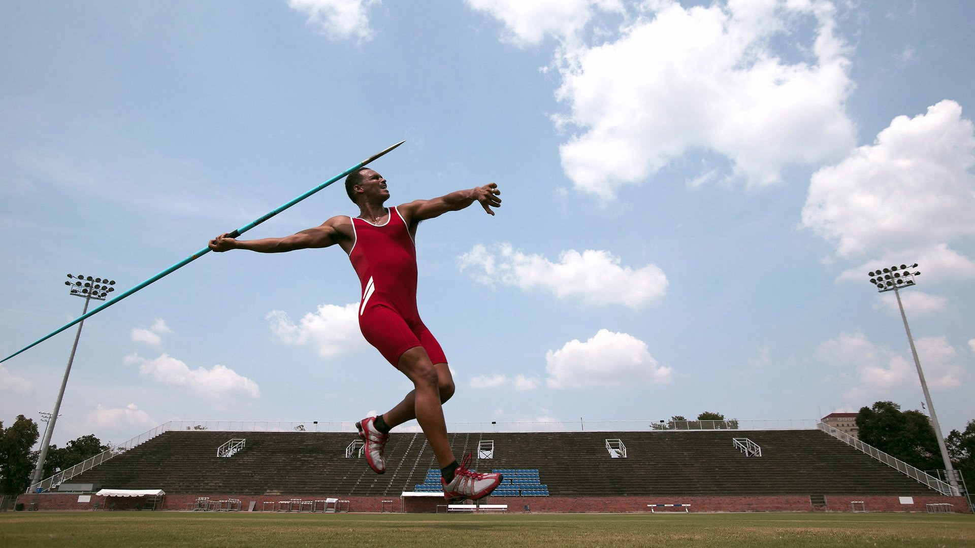 女篮姑娘的努力换来荣耀与泪水,这个女篮